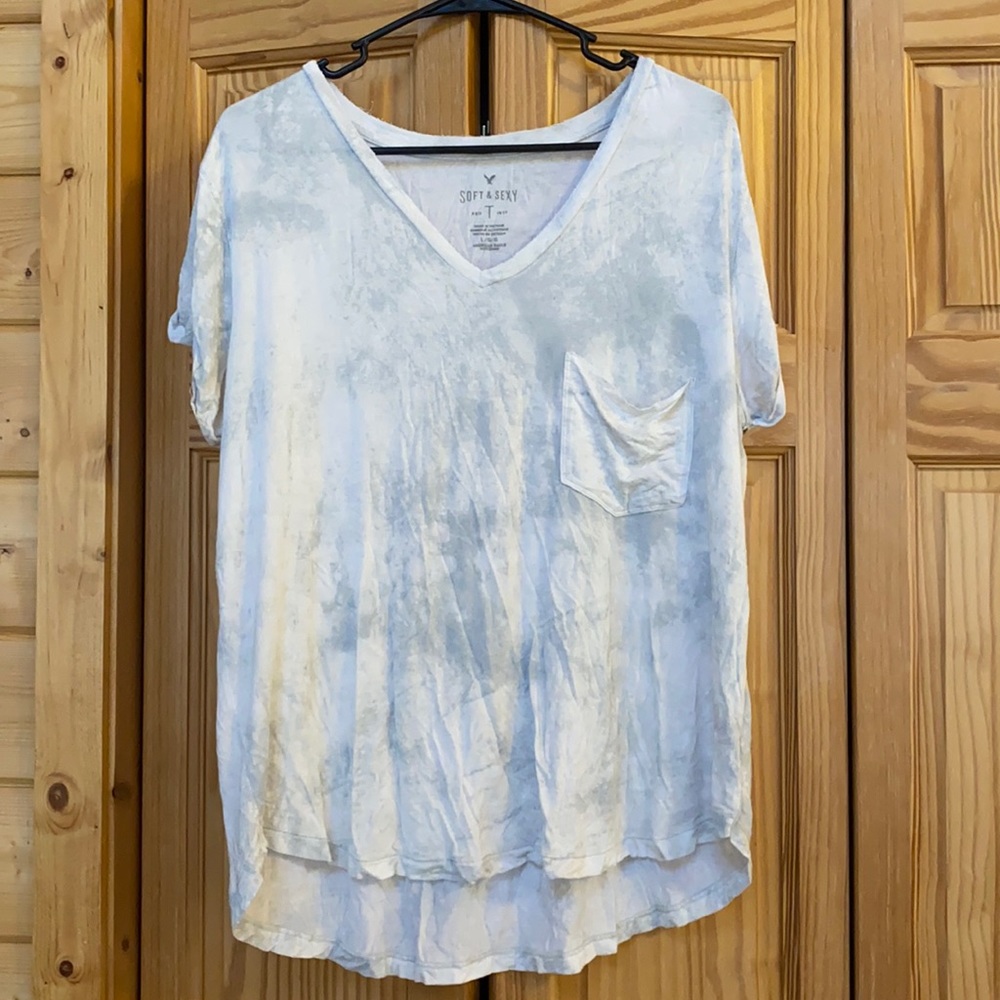 American Eagle Vneck